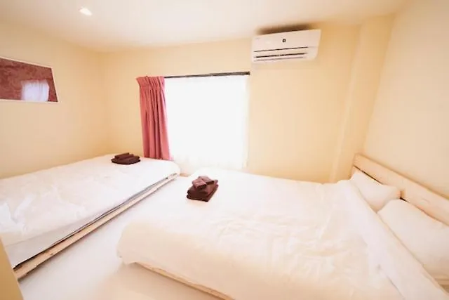 Househotel Skytree Oshiage Tōkyō 0*,